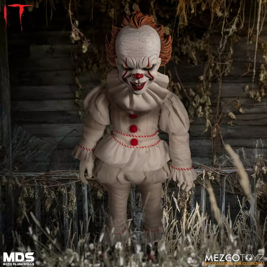 Mezco IT Pennywise Roto Plush Designer Series Figure MDS Doll Halloween 5 Mezco IT Pennywise Roto Plush Designer Series Figure MDS Doll Halloween
