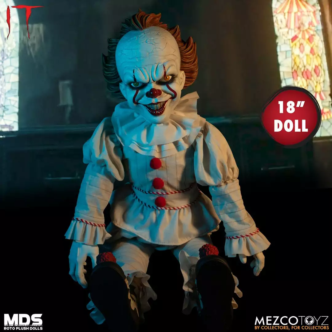 Mezco IT Pennywise Roto Plush Designer Series Figure MDS Doll Halloween 8 Mezco IT Pennywise Roto Plush Designer Series Figure MDS Doll Halloween