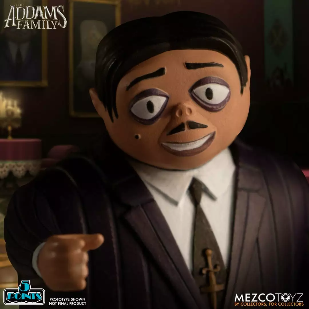 Mezco The Addams Family Set Of 4 (8 Characters) By 5 Point 7 Mezco The Addams Family Set Of 4 (8 Characters) By 5 Point