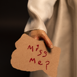 The Conjuring Annabelle One To One Scale Doll By Trick Or Treat Studios