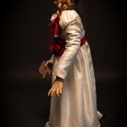 The Conjuring Annabelle One To One Scale Doll By Trick Or Treat Studios