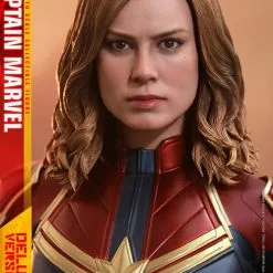 Hot Toys Hot Toys Limited Captain Marvel Regular Version Sixth Scale Figure