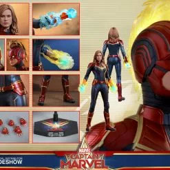 Hot Toys Hot Toys Limited Captain Marvel Regular Version Sixth Scale Figure