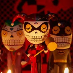 Sideshow Collectibles Harley Quinn Calavera Designer Toy 19 Sideshow Collectibles Harley Quinn Calavera Designer Toy