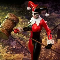 Sideshow Collectibles Harley Quinn Sixth Scale Figure