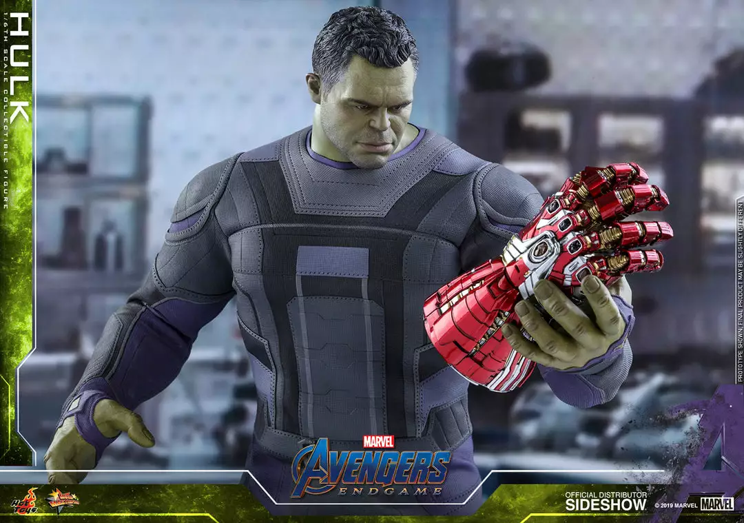 Hot Toys Hulk Avengers: Endgame Sixth Scale Figure Hot Toys Limited 8 Hot Toys Hulk Avengers: Endgame Sixth Scale Figure Hot Toys Limited