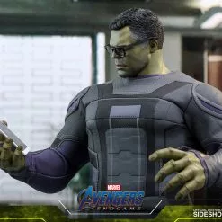 Hot Toys Hulk Avengers: Endgame Sixth Scale Figure Hot Toys Limited 23 Hot Toys Hulk Avengers: Endgame Sixth Scale Figure Hot Toys Limited