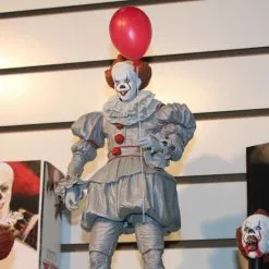 Halloween NECA - IT - Pennywise 7