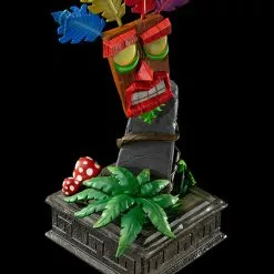 First 4 Figures Crash Bandicoot Mini Aku Aku Mask Statue