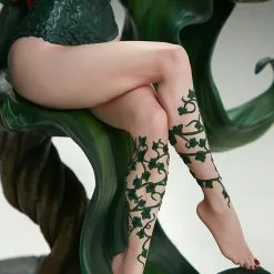 TweeterHead Poison Ivy Maquette