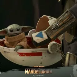 Hot Toys Star Wars Mandalorian The Child 1/4 Scale Figure