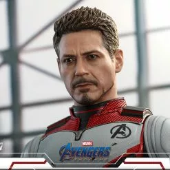 Hot Toys Iron Man Tony Stark (Team Suit) Marvel Avengers: Endgame Sixth Scale Figure